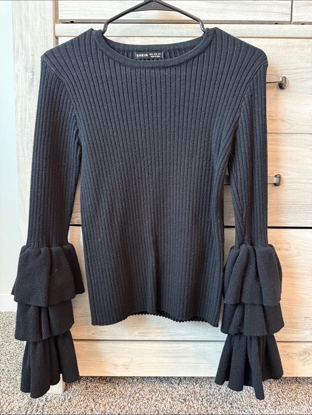 SHEIN Black Ribbed Long Sleeve Top with Tiered Ruffle Cuffs